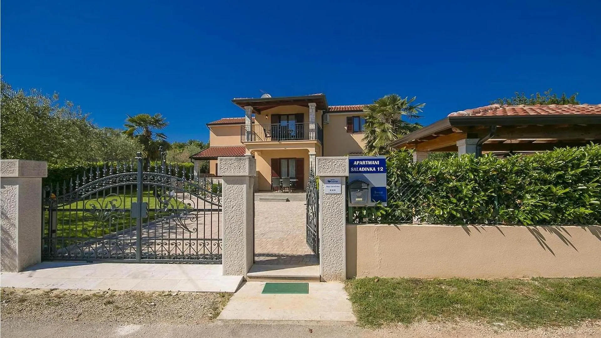 Saladinka 1 Villa Porec Holiday home
